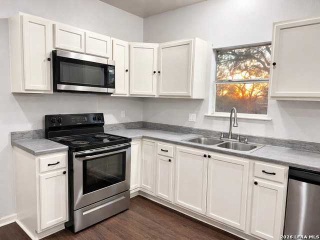 Image 16 of 40 For 203 Harralton