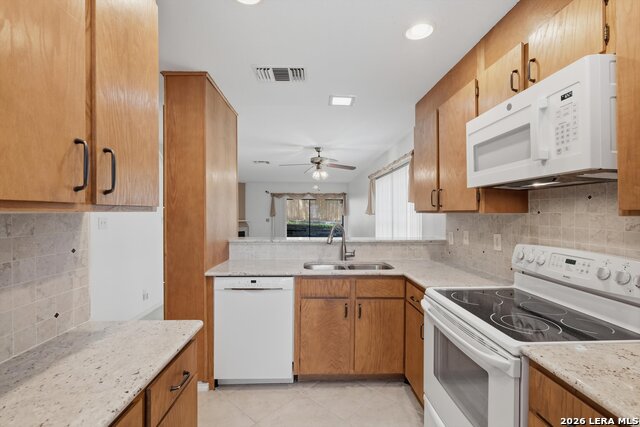 Image 12 of 26 For 11815 Vance Jackson Rd  2306