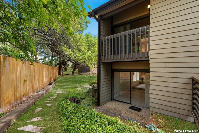 Image 25 of 26 For 11815 Vance Jackson Rd  2306