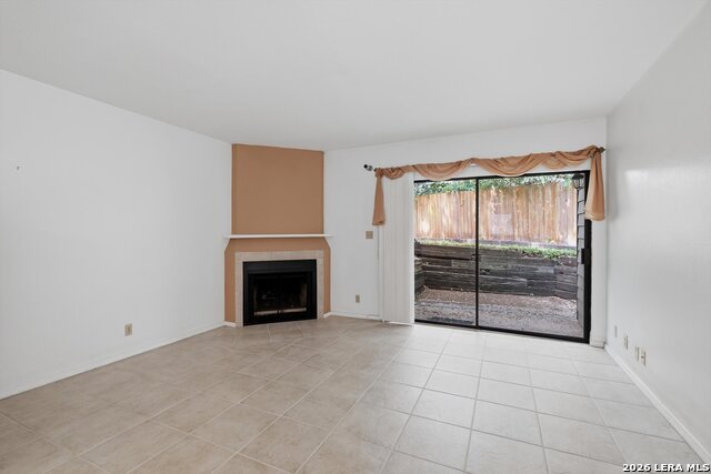 Image 7 of 26 For 11815 Vance Jackson Rd  2306