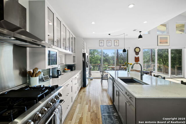 Image 10 of 48 For 797 Glendale Rd