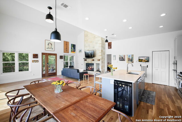 Image 14 of 48 For 797 Glendale Rd