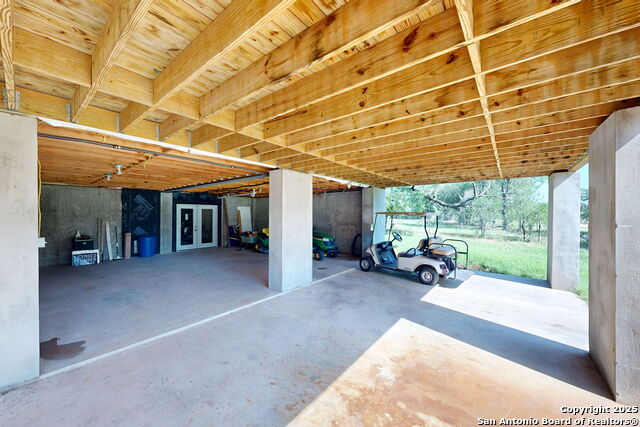 Image 31 of 48 For 797 Glendale Rd