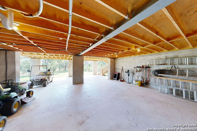 Image 32 of 48 For 797 Glendale Rd