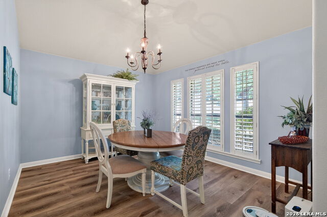 Image 7 of 37 For 9514 Potters Pt