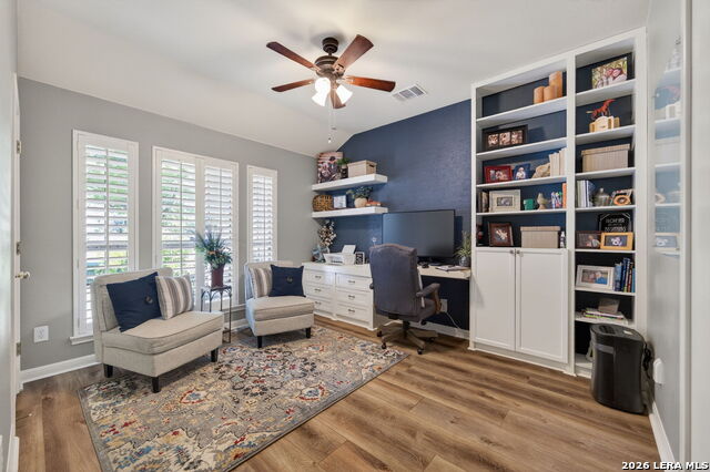 Image 8 of 37 For 9514 Potters Pt