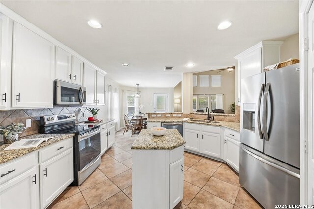 Image 2 of 57 For 2702 Glenbrook Way