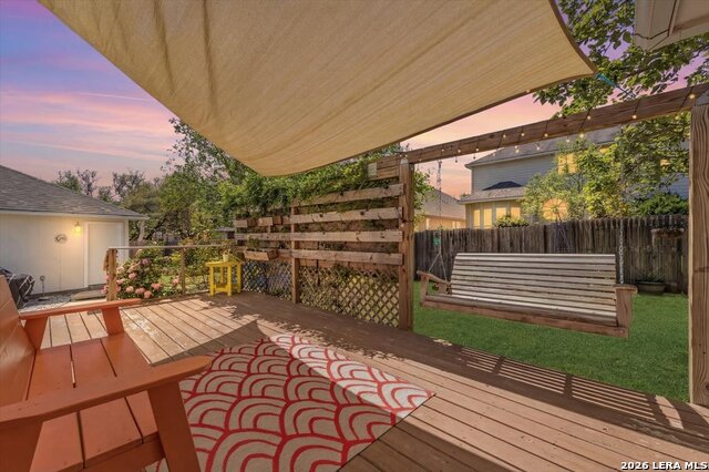 Image 32 of 57 For 2702 Glenbrook Way