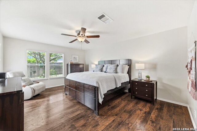 Image 6 of 57 For 2702 Glenbrook Way