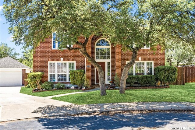 Image 8 of 57 For 2702 Glenbrook Way