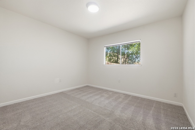 Image 16 of 39 For 13450 El Mirador St