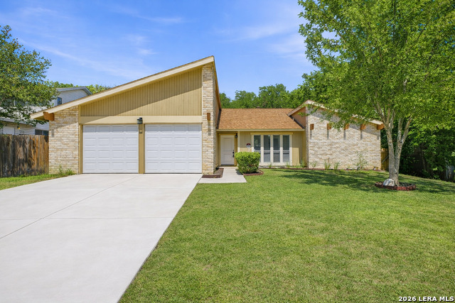 Image 6 of 39 For 13450 El Mirador St