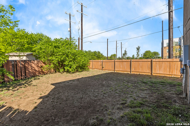 Image 24 of 25 For 7955 Ruby Mdw