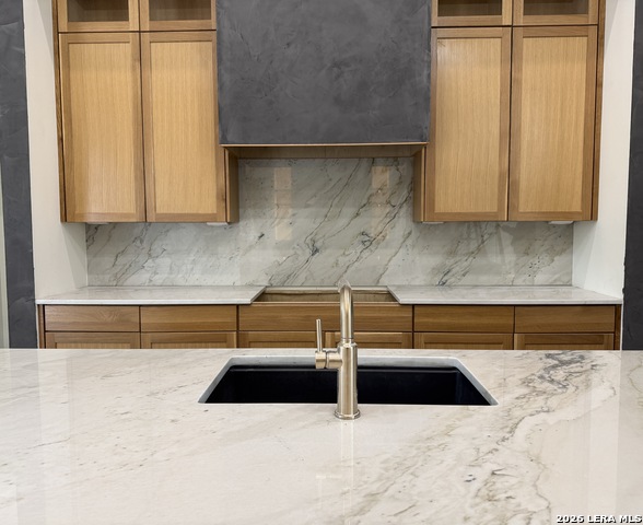 Image 3 of 6 For 24318 Tres Arroyos