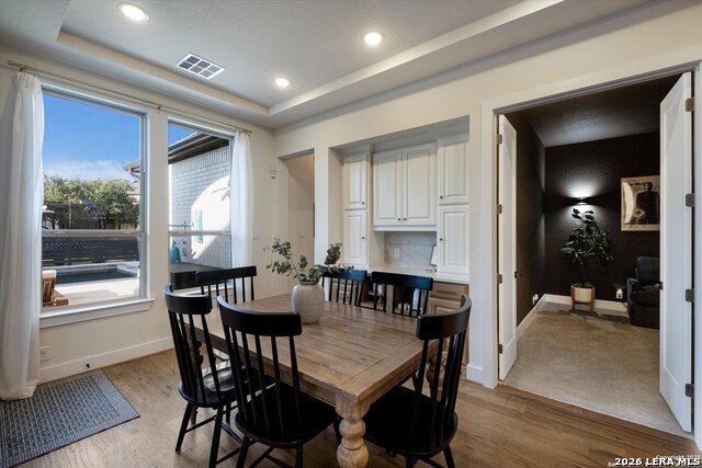 Image 16 of 43 For 2119 Kerrisdale Dr