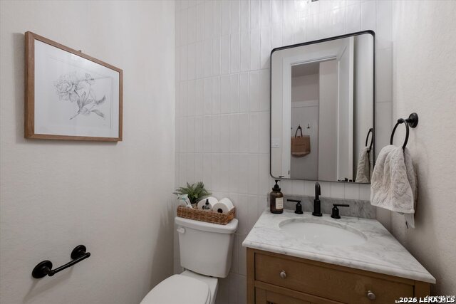 Image 27 of 43 For 2119 Kerrisdale Dr