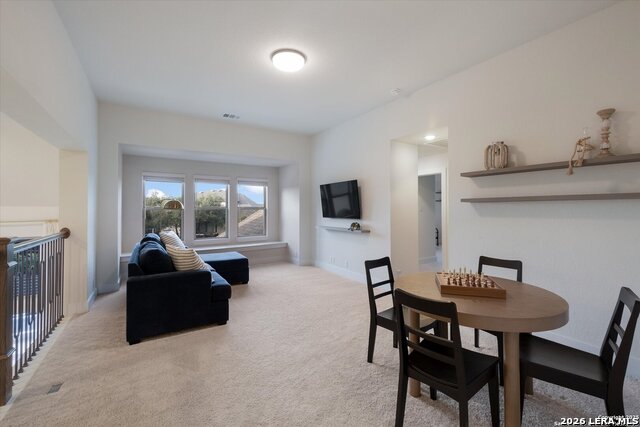 Image 28 of 43 For 2119 Kerrisdale Dr