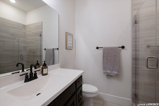 Image 35 of 43 For 2119 Kerrisdale Dr