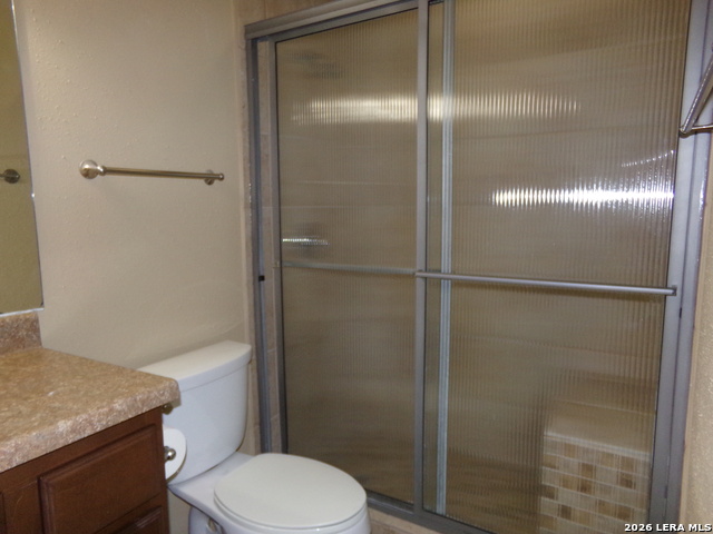 Image 16 of 27 For 13018 Heimer Rd  709