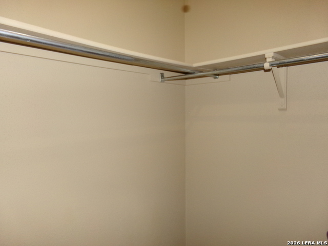 Image 23 of 27 For 13018 Heimer Rd  709