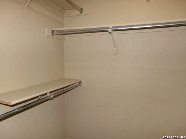 Image 24 of 27 For 13018 Heimer Rd  709