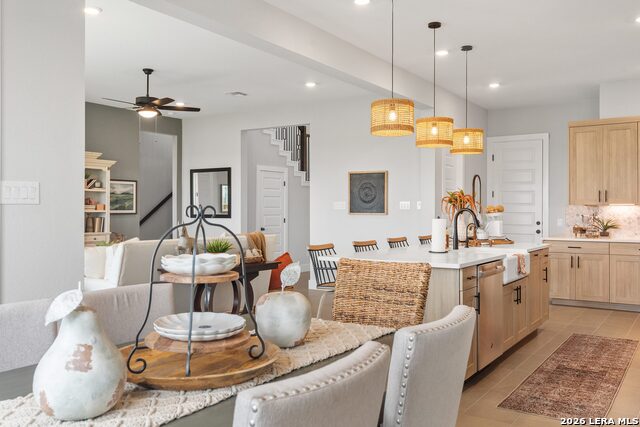 Image 10 of 22 For 3723 Moru Oak Drive