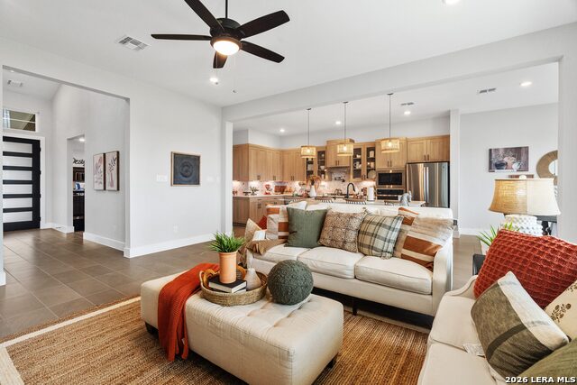 Image 11 of 22 For 3723 Moru Oak Drive