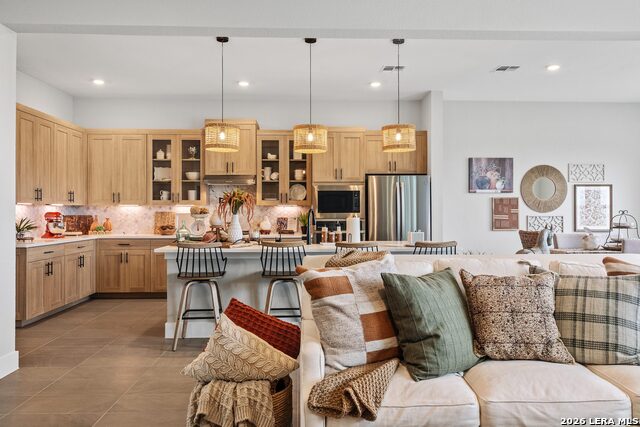 Image 6 of 22 For 3723 Moru Oak Drive