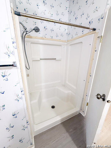 Image 10 of 30 For 4506 Legend Falls