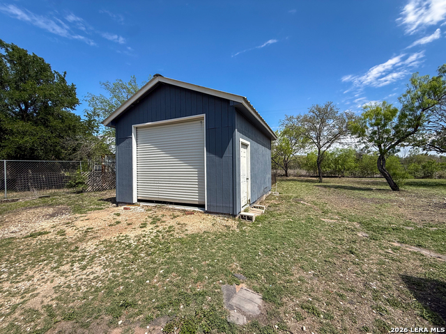 Image 28 of 30 For 4506 Legend Falls