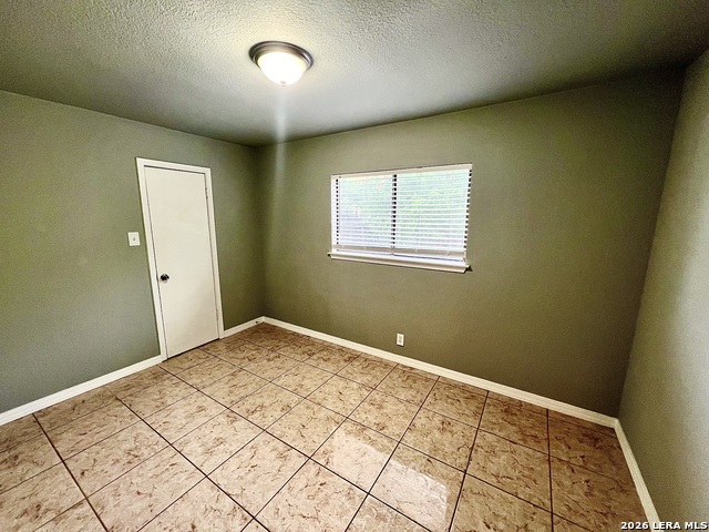 Image 8 of 13 For 8778 Serene Ridge Dr