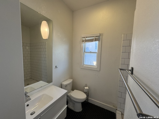 Image 18 of 19 For 511 N Monumental