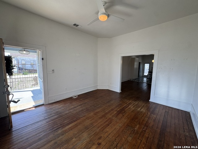 Image 4 of 19 For 511 N Monumental