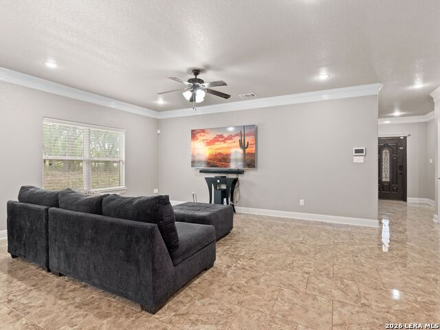 Image 9 of 30 For 215 County Road 3829