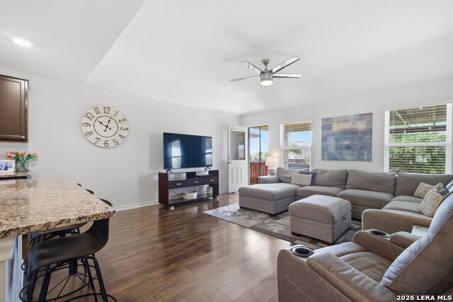 Image 16 of 50 For 4834 Forward Swing