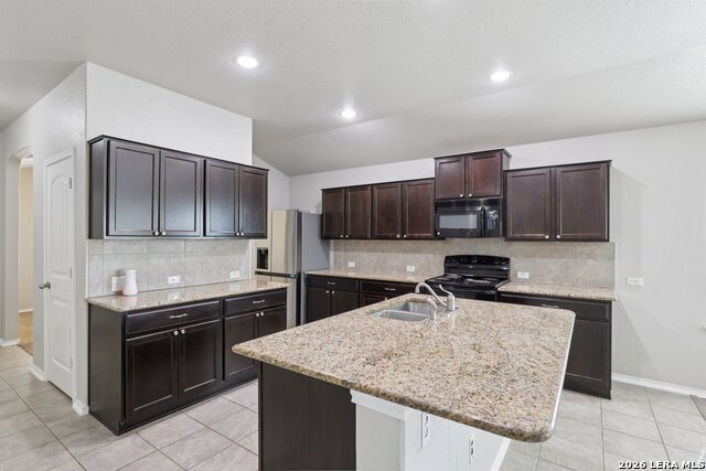 Listing photo id 4 for 7426 Galileo Line