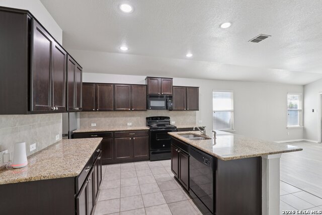 Listing photo id 5 for 7426 Galileo Line