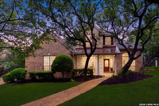 Image 2 of 35 For 422 Cadence  