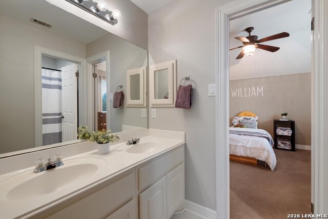 Image 28 of 35 For 422 Cadence  