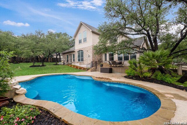 Image 33 of 35 For 422 Cadence  