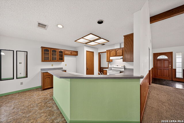 Image 13 of 40 For 418 County Road 574