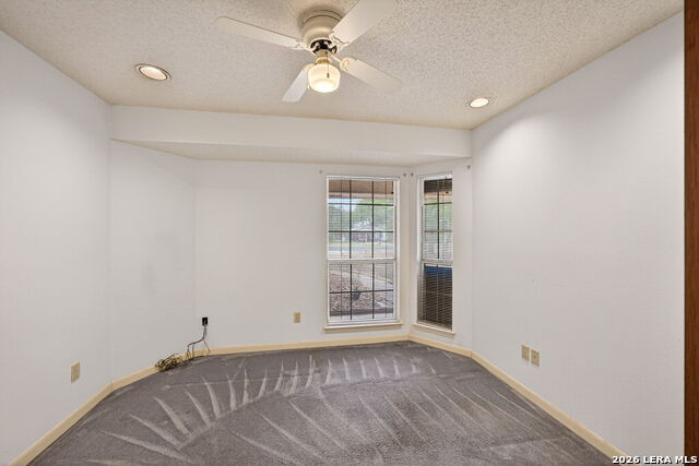 Image 19 of 40 For 418 County Road 574