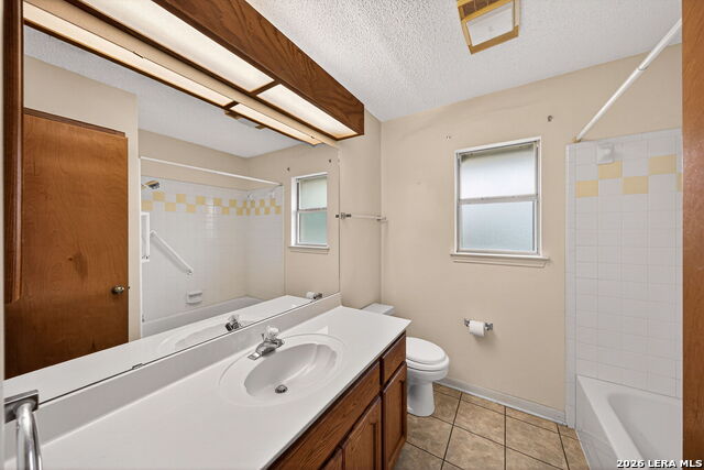 Image 30 of 40 For 418 County Road 574