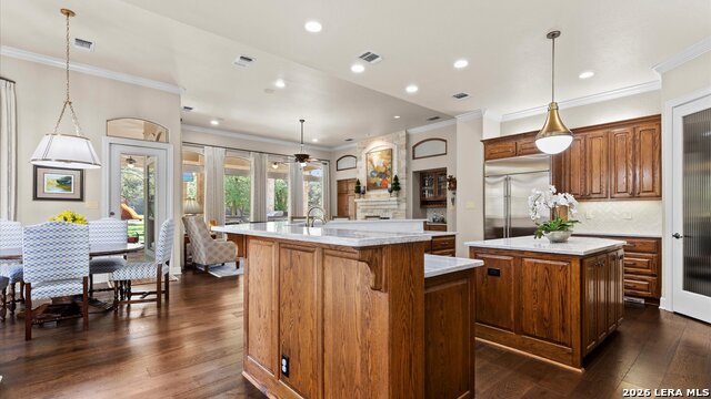 Image 12 of 48 For 521 Hunters Trophy