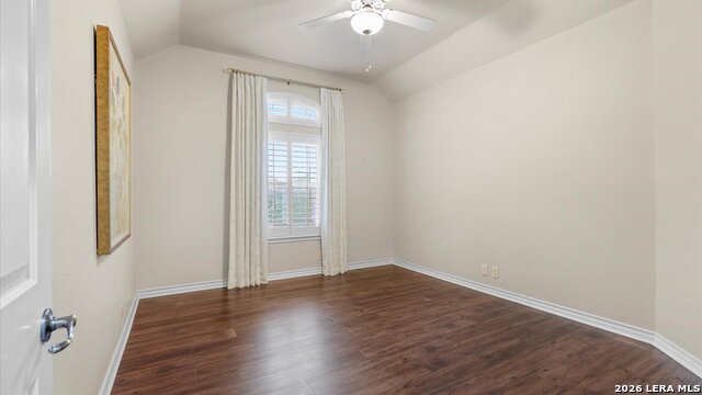 Image 33 of 48 For 521 Hunters Trophy