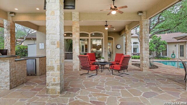 Image 37 of 48 For 521 Hunters Trophy