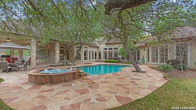 Image 40 of 48 For 521 Hunters Trophy