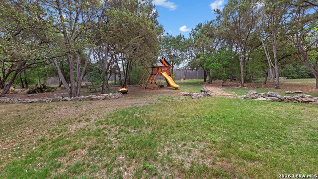 Image 43 of 48 For 521 Hunters Trophy