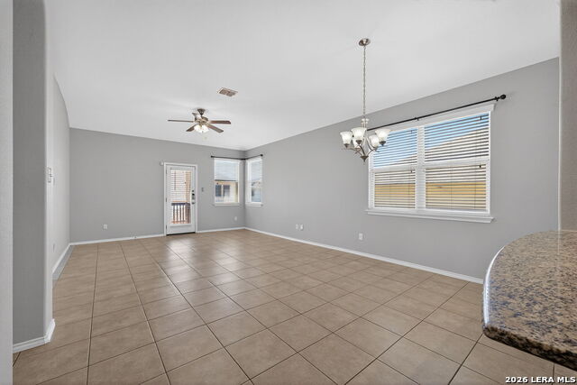 Image 14 of 28 For 225 Country Vale