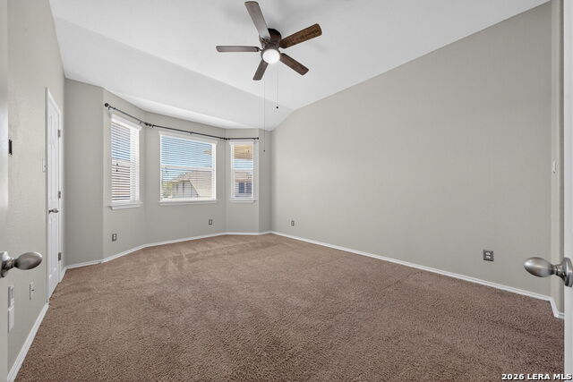 Image 17 of 28 For 225 Country Vale